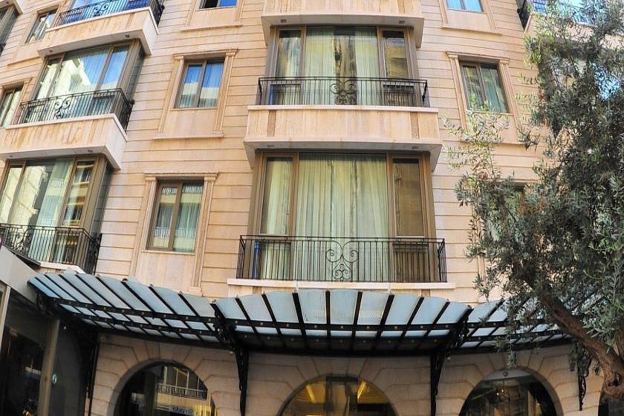 Lancaster Raouche Hotel Beirut Bagian luar foto