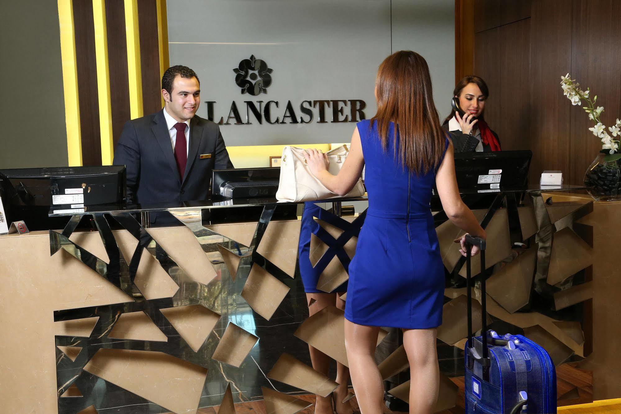 Lancaster Raouche Hotel Beirut Bagian luar foto